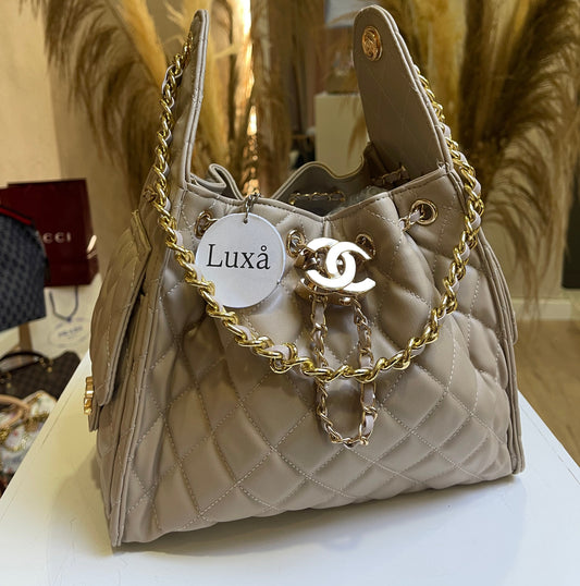 Chanel 25S Hobo